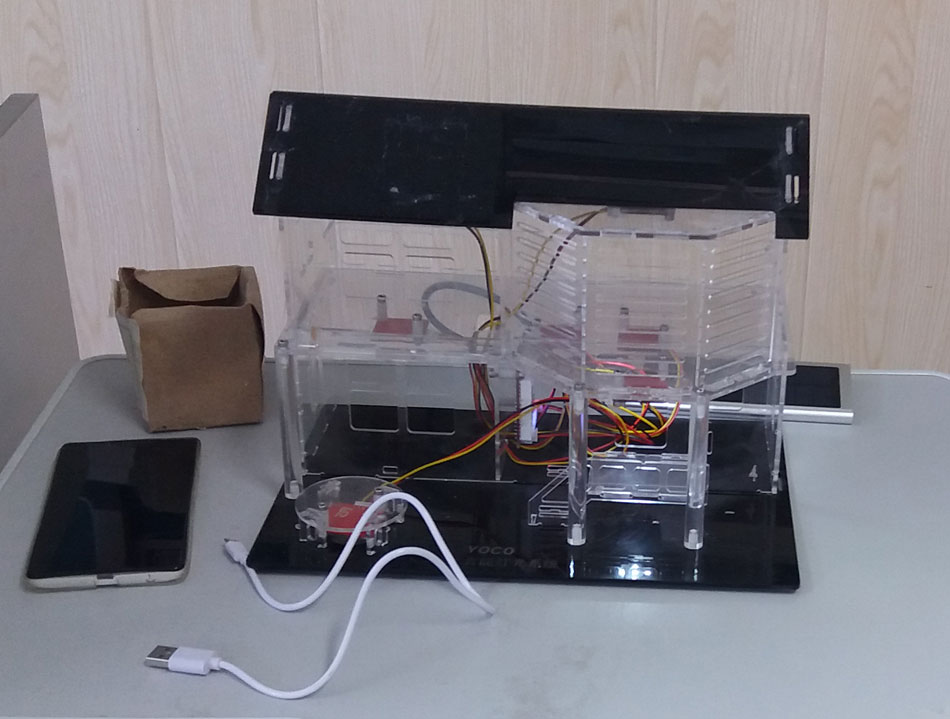 創客科技(jì)月